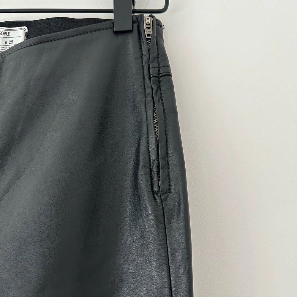 Free People Black Wide Flare Vegan Faux Leather Punk Gothic Pants Size 25 - Picture 5 of 8